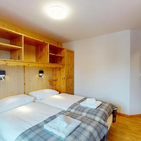 Pracondu 2 308 - Outdoor & Fun Charming Apartment